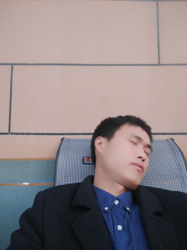 有钱爱情才能长久的第一张照片--上饶交友中心